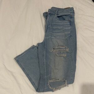 American Eagle Mom Straight Distressed Blue Jeans